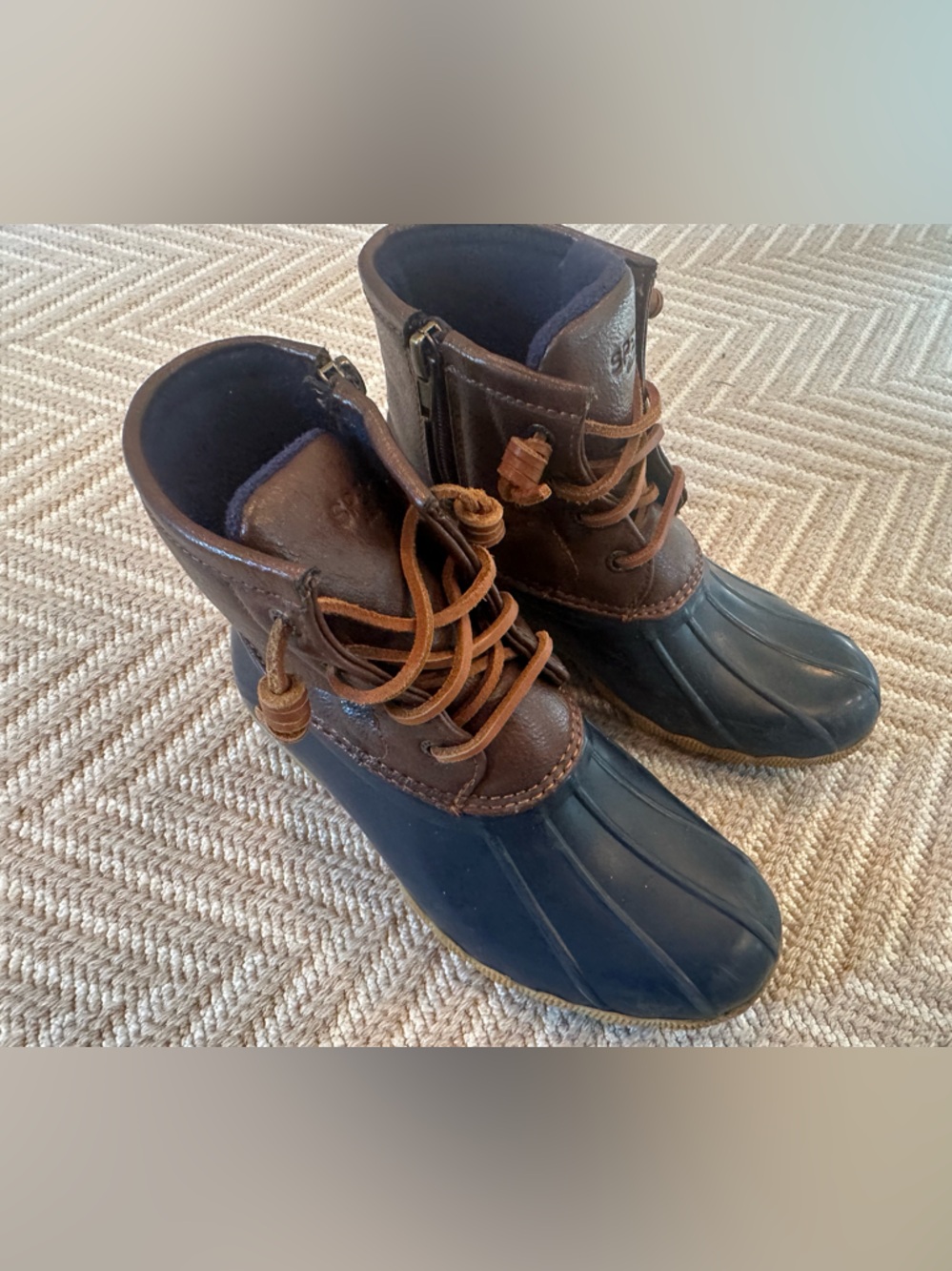Sperry Kids Navy Blue and Brown Duck Boots Size 2